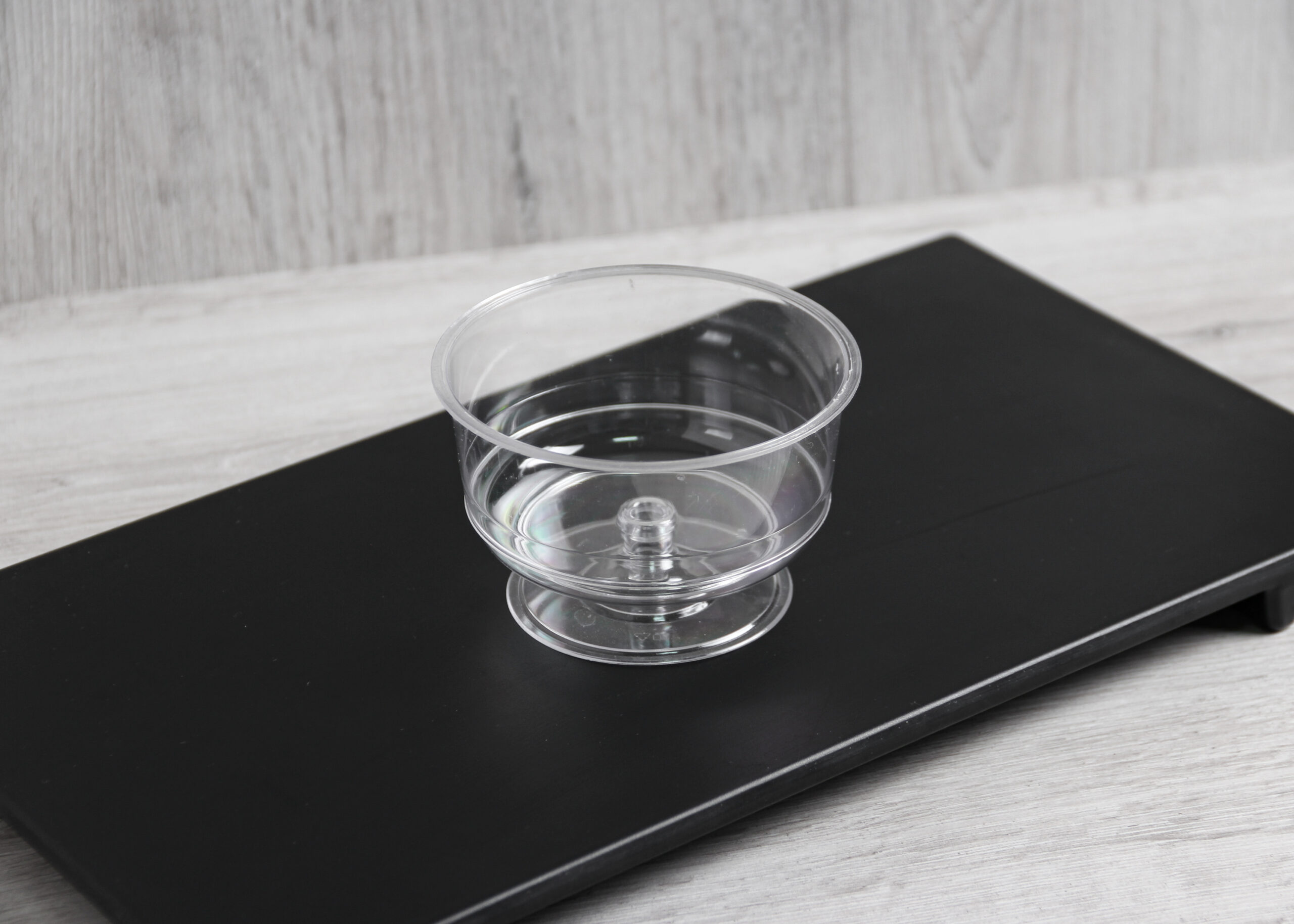 Креманка на ножке, прозр. полист., V 200 мл, Ø 90 мм, h 55 мм