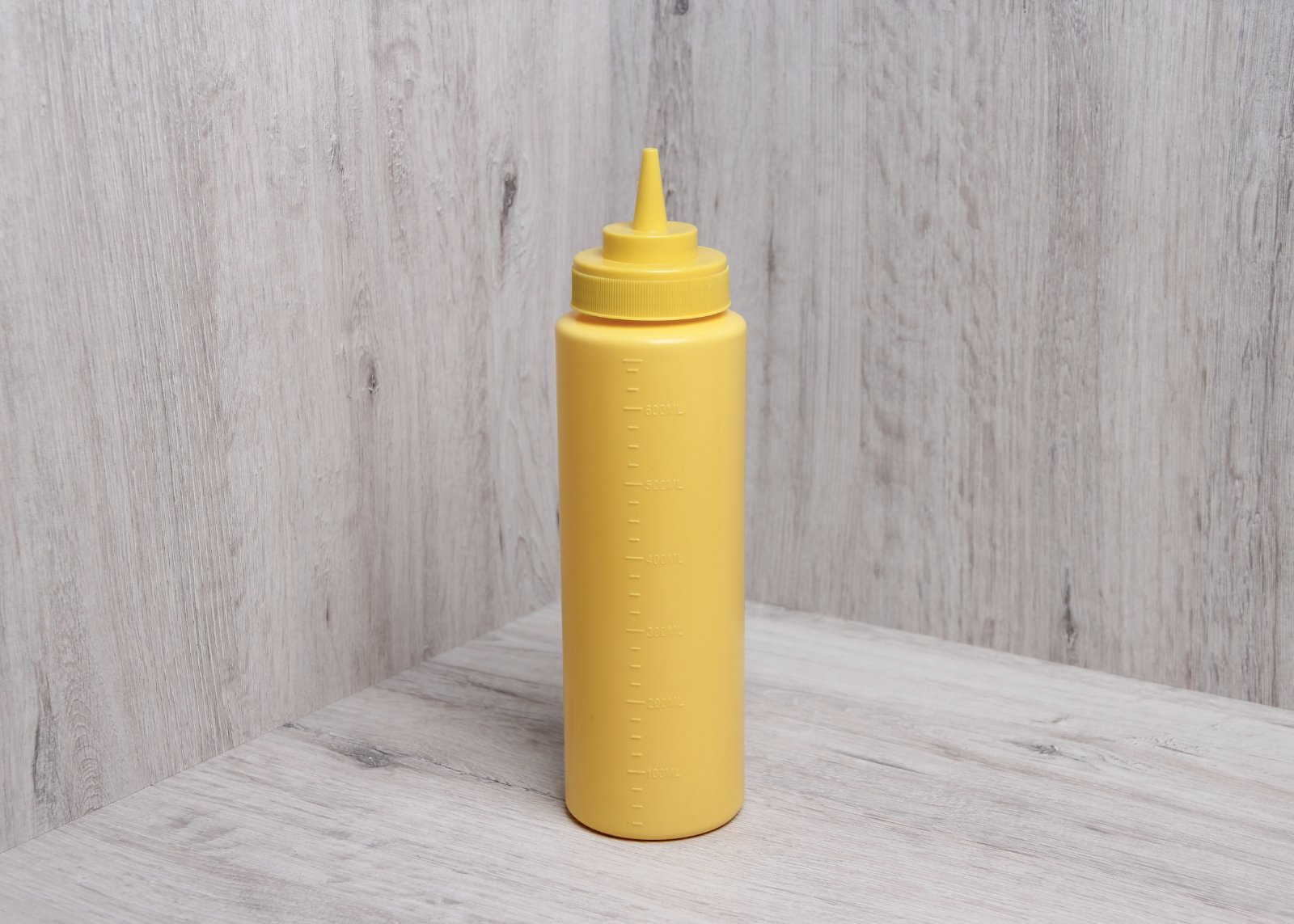 Бутылка для соусов с носиком жёлтая, 360 мл