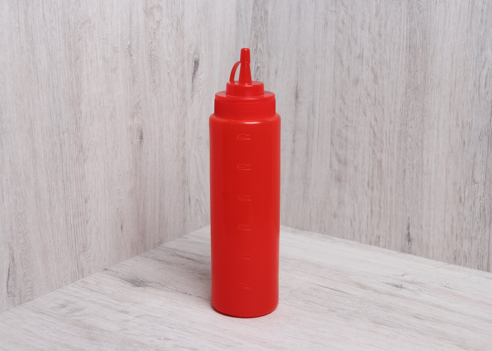 Бутылка для соусов с носиком красная, 360 мл