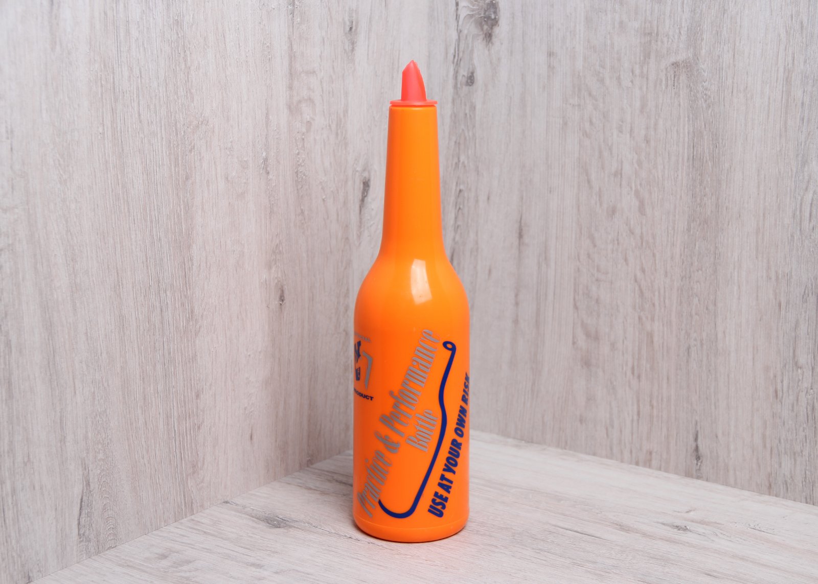 Бутылка для флейринга оранжевая (с надписью), арт. KN-JD-8672