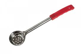Ложка для соуса, нерж. сталь, перфорірованая, V 60 мл, червона пластик. ручка, арт. KN-102802